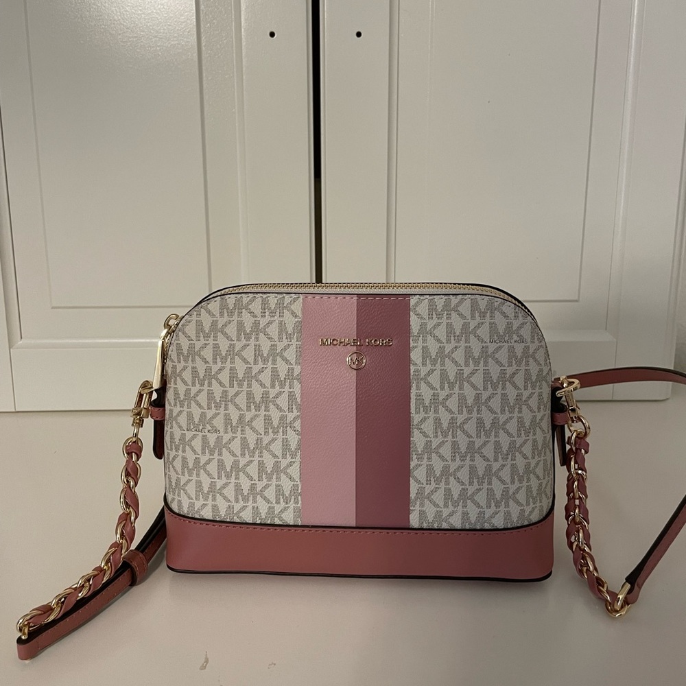 Michael Kors brand new pink purse!